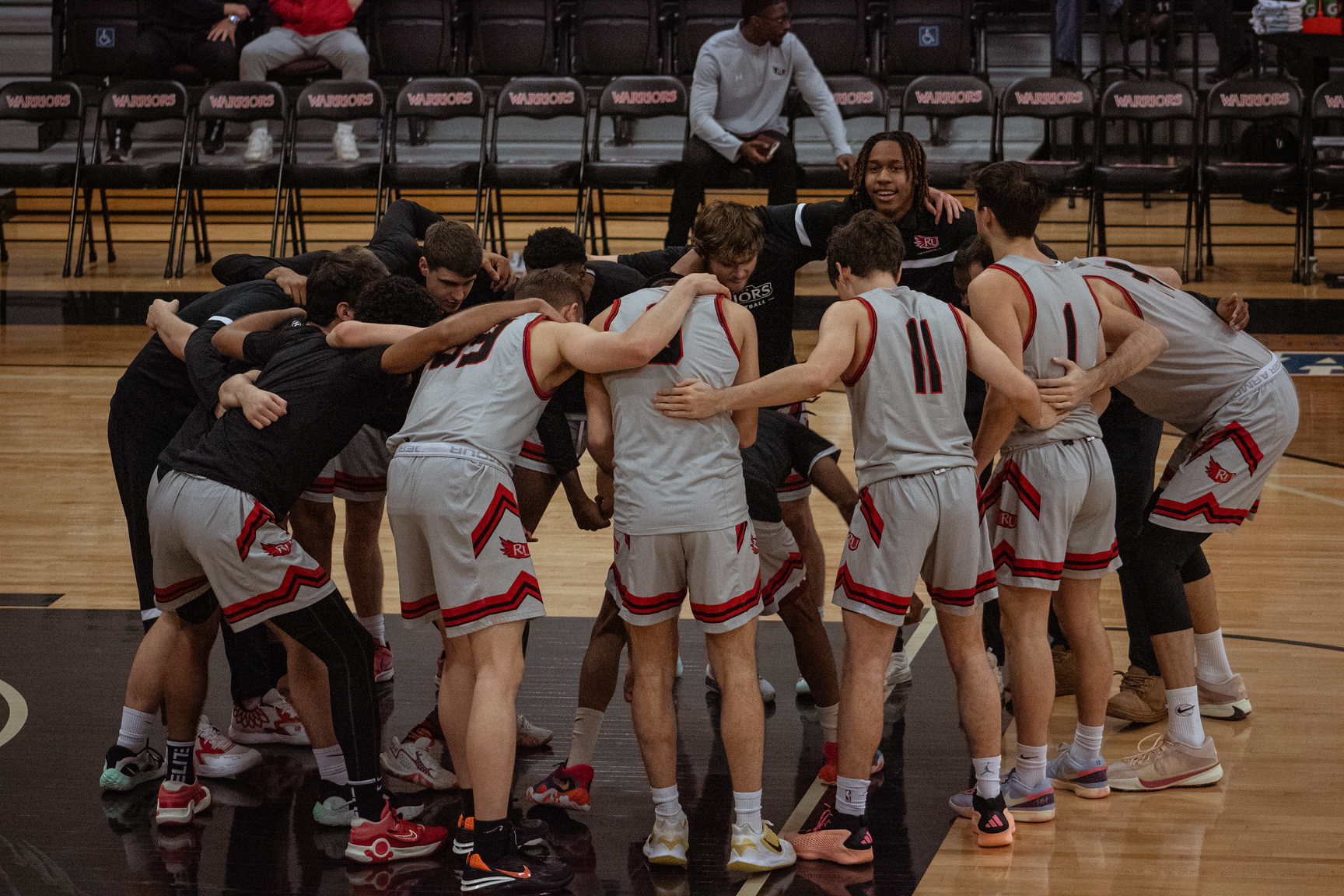 MEN'S BASKETBALL