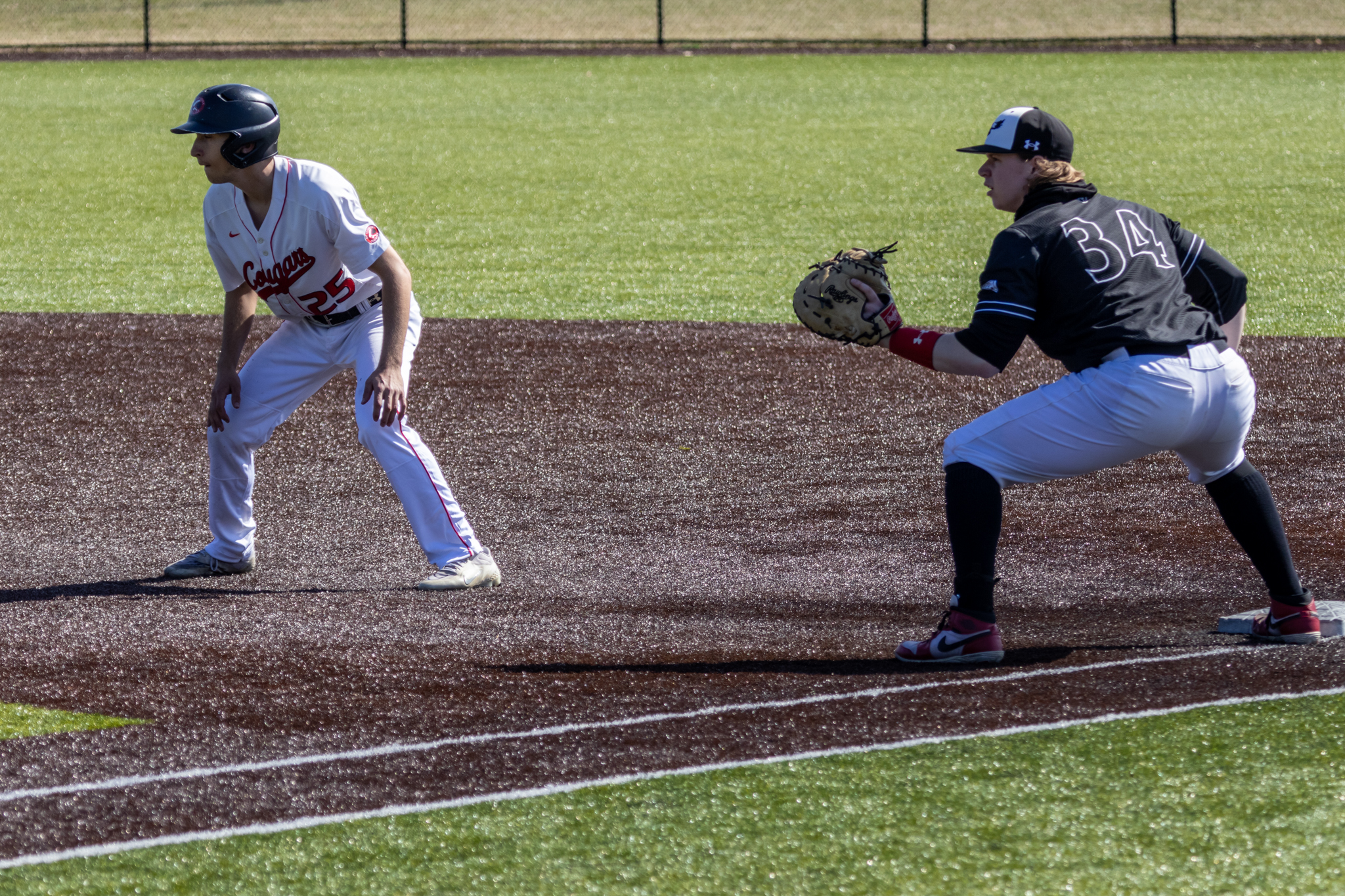 WARRIORS GO 1-2 AT UC-CLERMONT; PEREZ GRAND SLAM SETS UP WARRIORS FOR THIRD GAME WIN